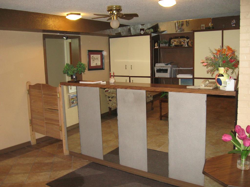 Candlelight Inn Scottsbluff Εξωτερικό φωτογραφία
