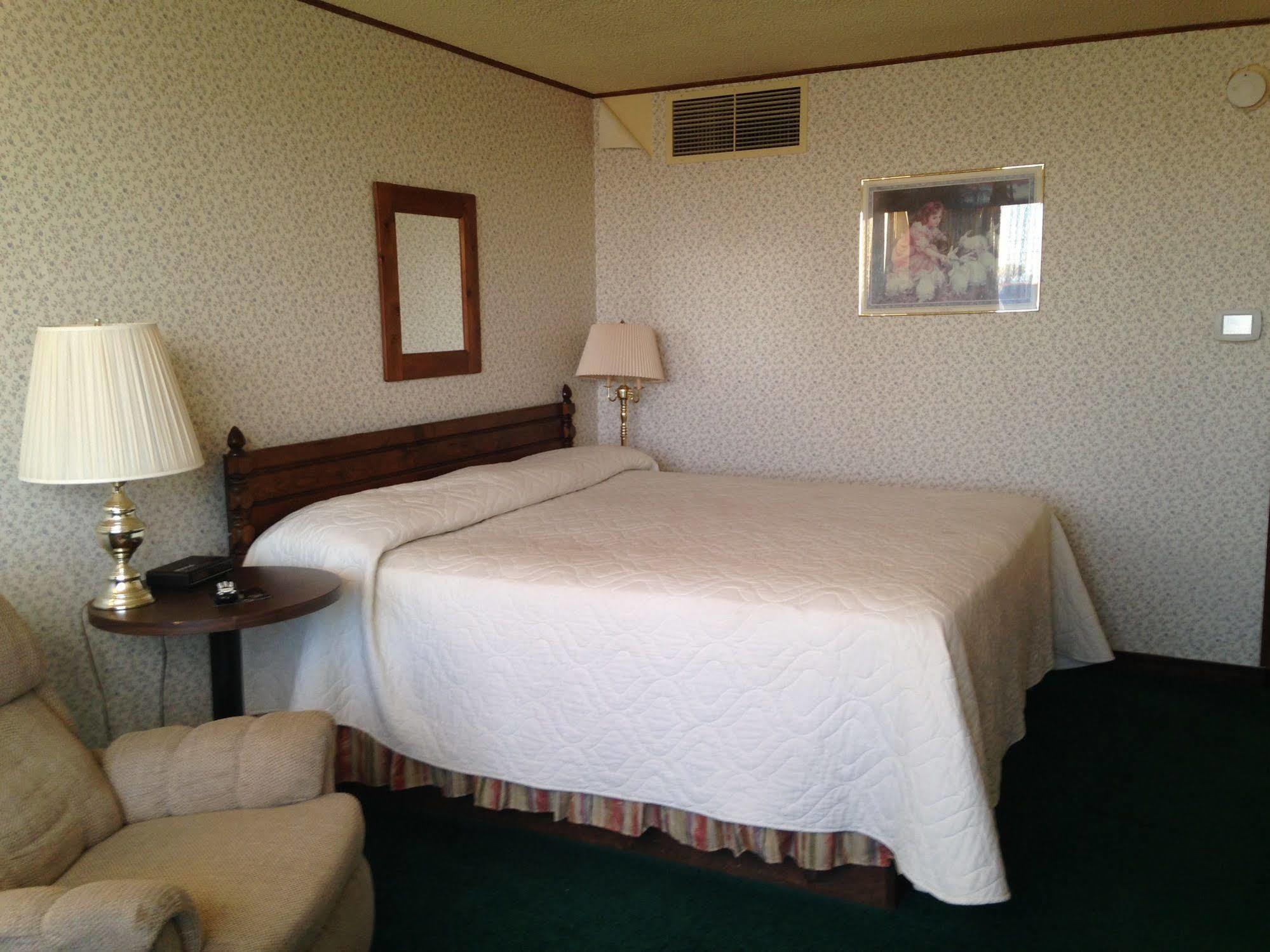 Candlelight Inn Scottsbluff Εξωτερικό φωτογραφία